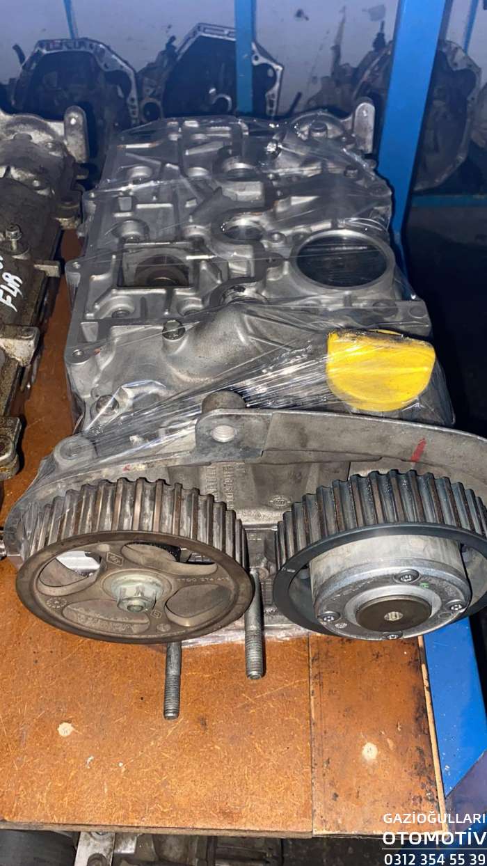 Renault Laguna 2 Çıkma 1.6 16v Yağlı Kasnak Üst Silindir Kapağı