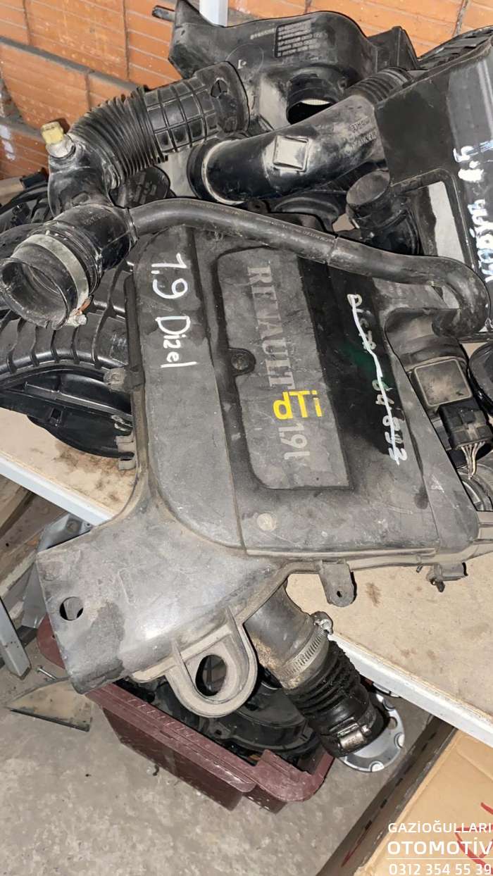 Renault Scenic 1 Çıkma 1.9 Dizel Hava Filtre Kutusu